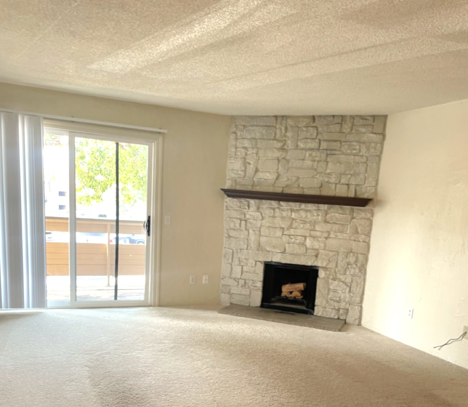 Charming 1 Bed Condo in Lakewood, CO - Perfect for Comfortable Living property image